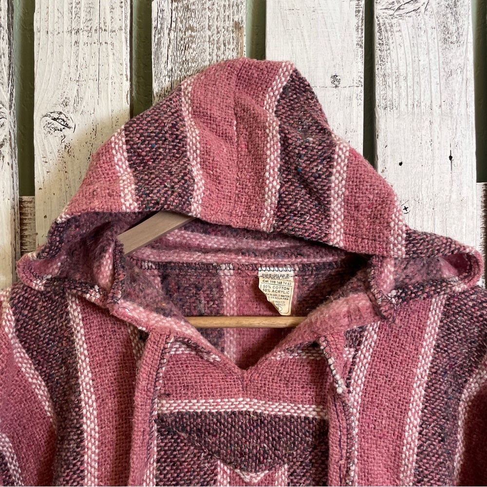 Boho Blanket Poncho Womens Medium Pink Mexico Pullover‎ Hoodie Grunge Surfer Top - Picture 4 of 10